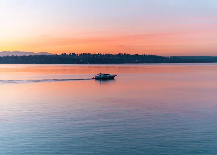 The Woodmark Hotel & Still Spa On Lake Washington
